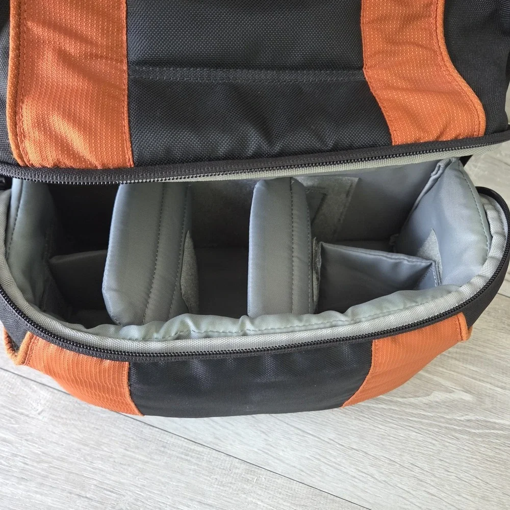 Lowepro CompuDayPack LP36297 DSLR Camera & Laptop Travel Bag Backpack Hiking